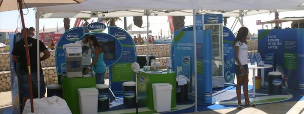 Ativação de marca pelas praias do Algarve.Aluguer equipamentos, Implementação, Logística e Armazenamento.